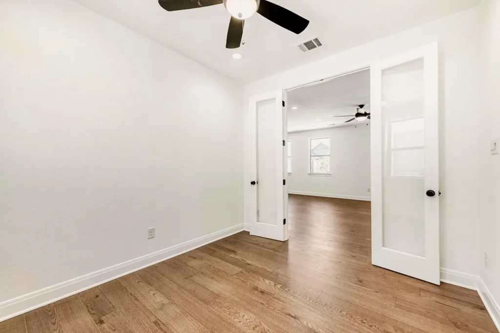 338 Orleanian Drive Buda TX 78610