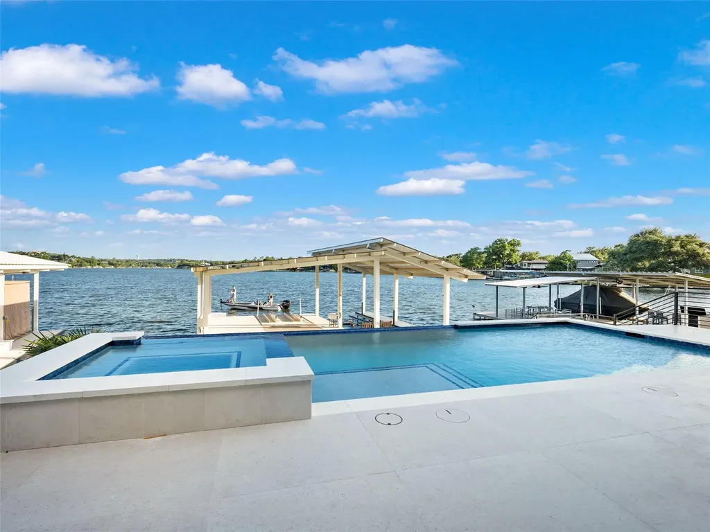 156 Skyline Drive Llano TX 78643