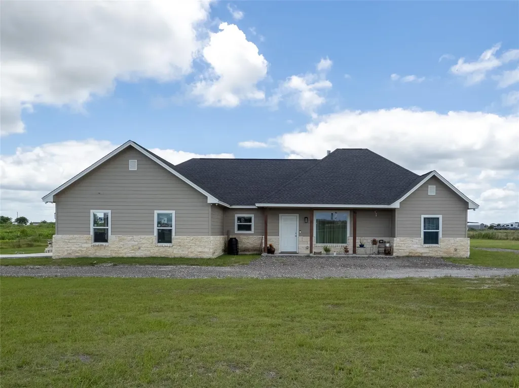 140 Daniel Drive Bertram TX 78605