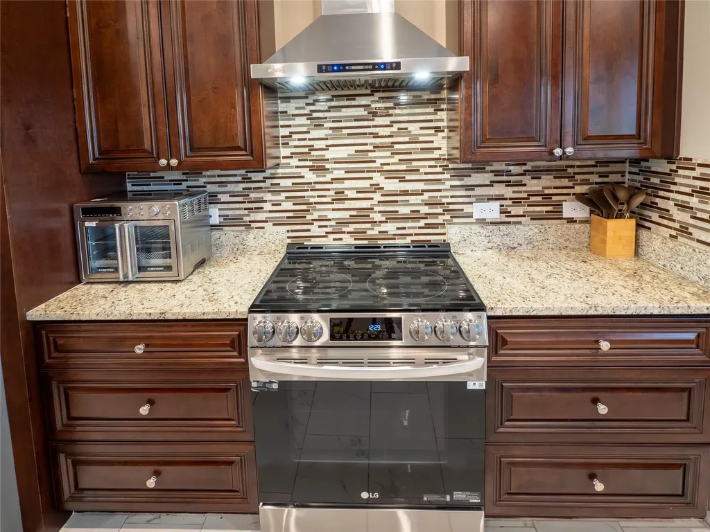 140 Daniel Drive Bertram TX 78605