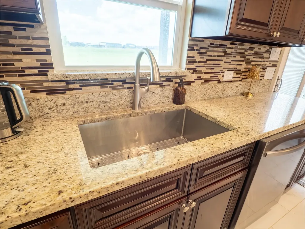 140 Daniel Drive Bertram TX 78605