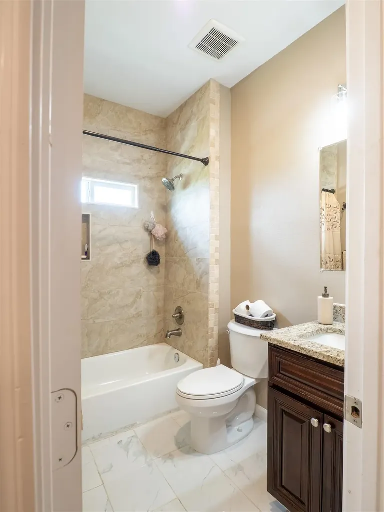 140 Daniel Drive Bertram TX 78605