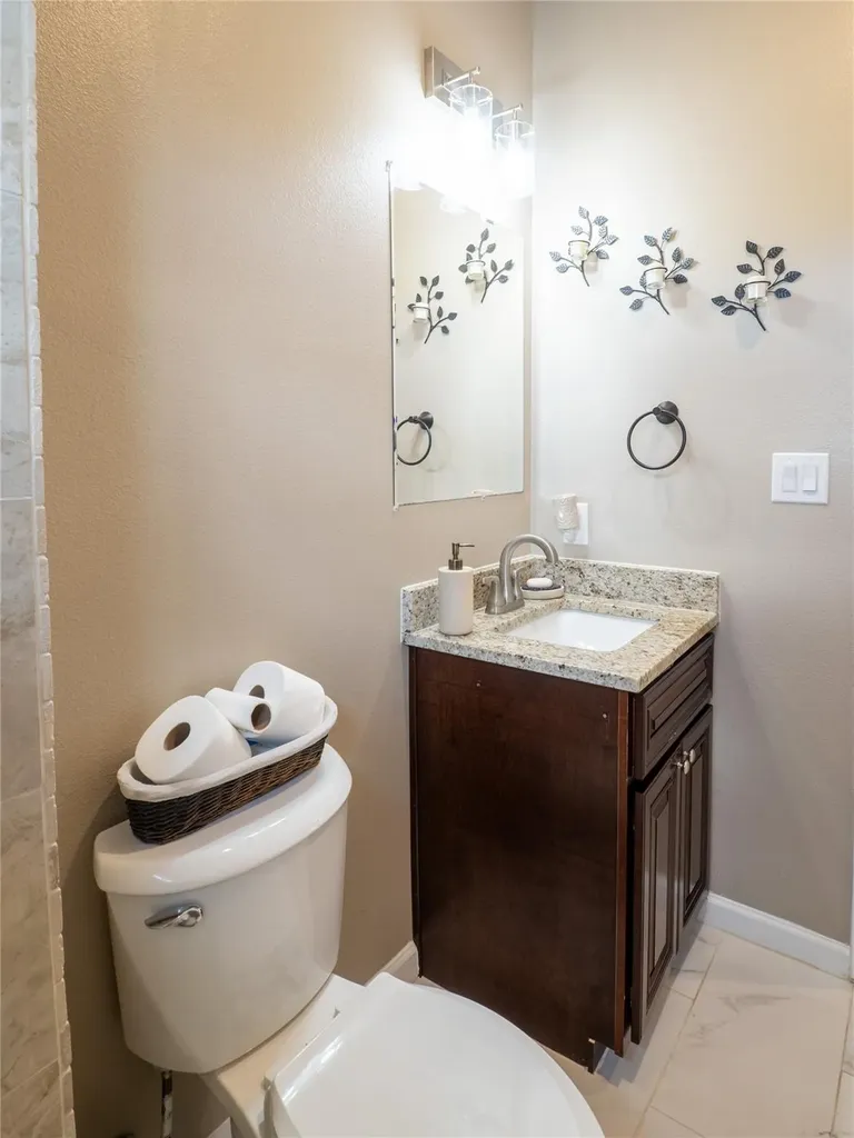 140 Daniel Drive Bertram TX 78605