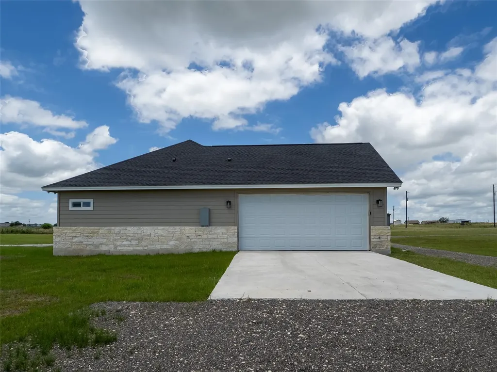 140 Daniel Drive Bertram TX 78605