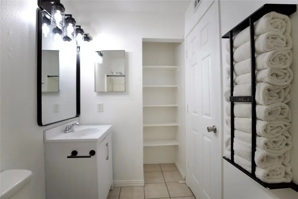618 Bent Wood Drive Leander TX 78641