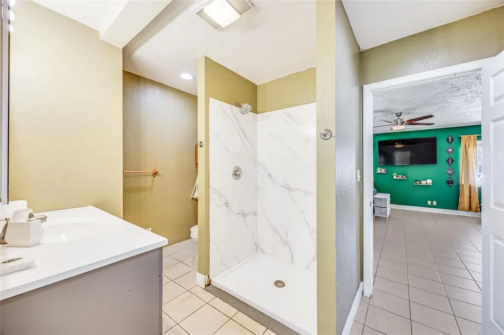618 Bent Wood Drive Leander TX 78641