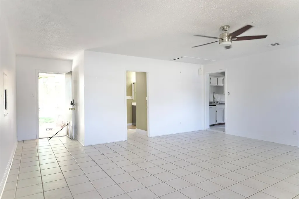 618 Bent Wood Drive Leander TX 78641