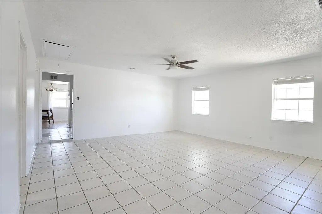 618 Bent Wood Drive Leander TX 78641