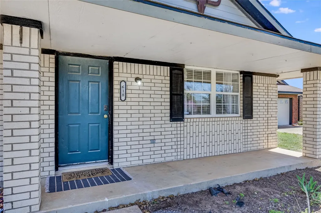 618 Bent Wood Drive Leander TX 78641