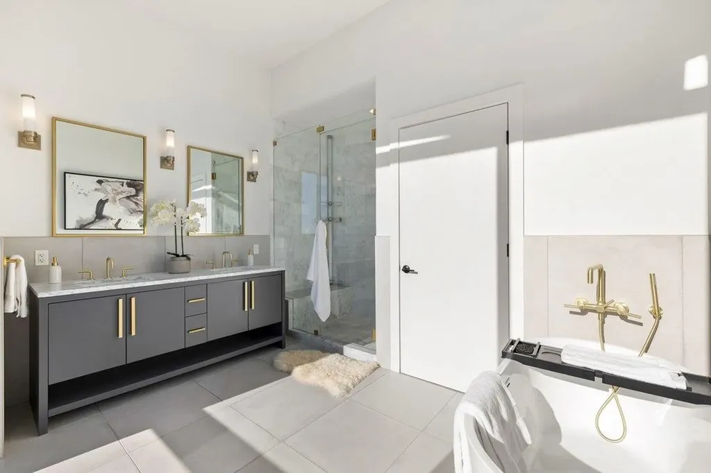 70 Rainey Street Austin TX 78701