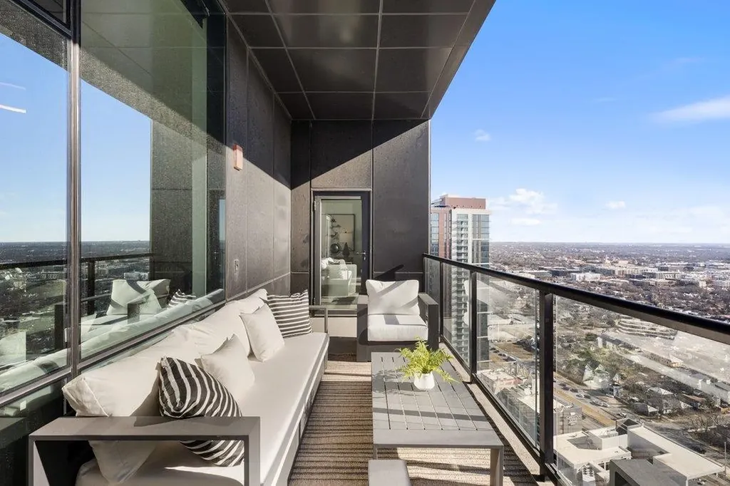 70 Rainey Street Austin TX 78701