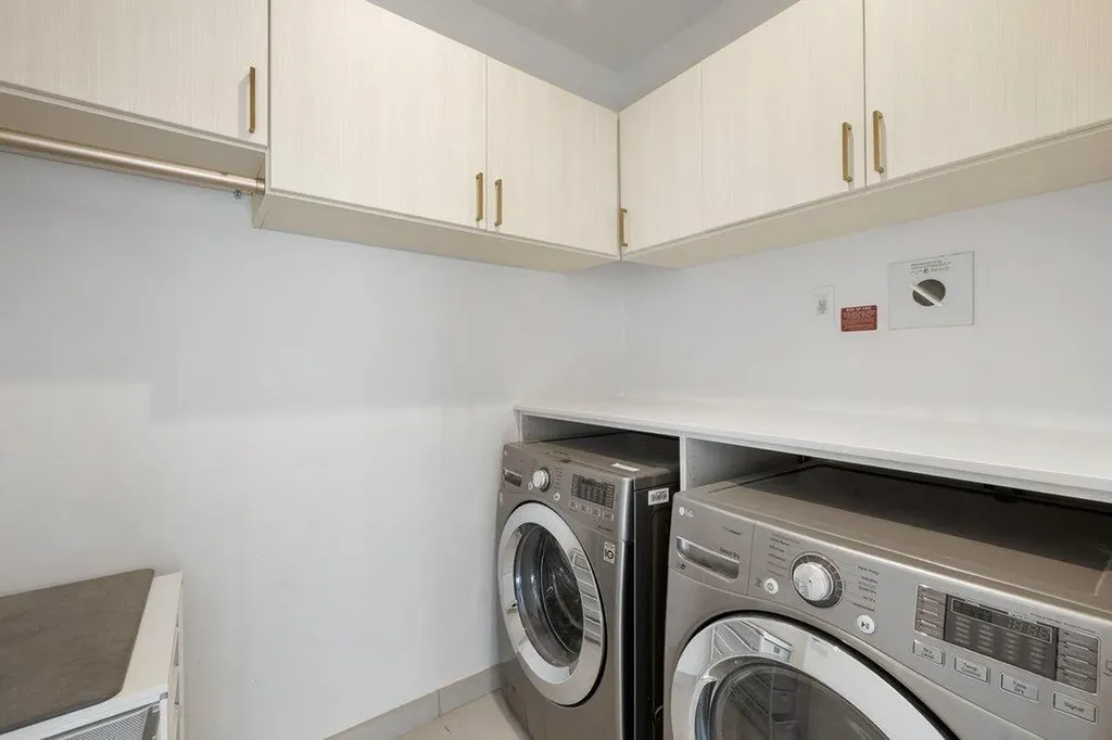 70 Rainey Street Austin TX 78701