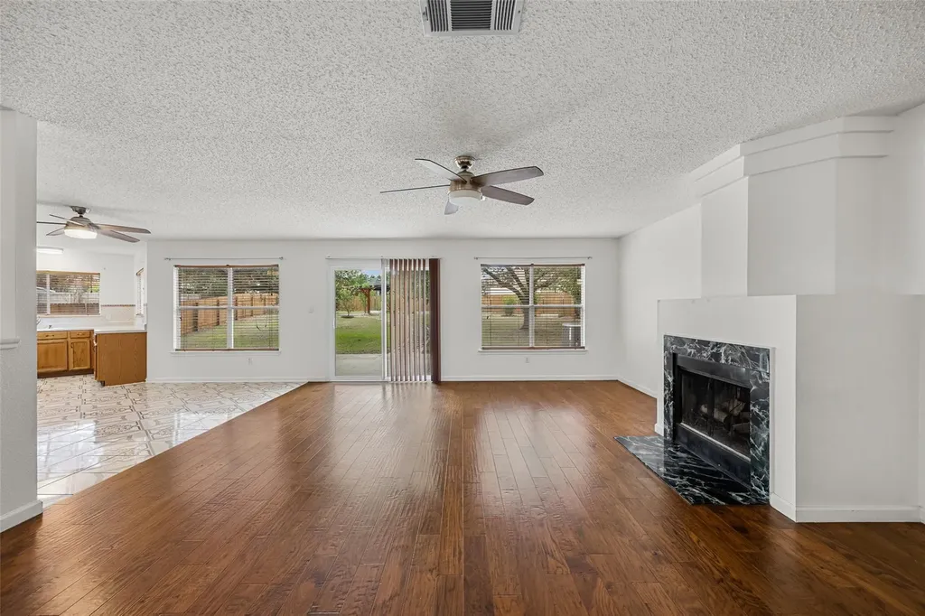 805 Catumet Drive Pflugerville TX 78660