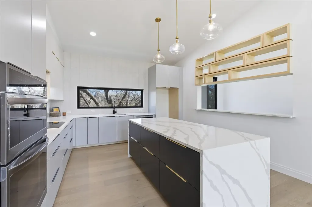 5013 Rob Scott Street Austin TX 78721