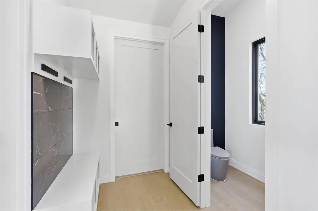 5013 Rob Scott Street Austin TX 78721