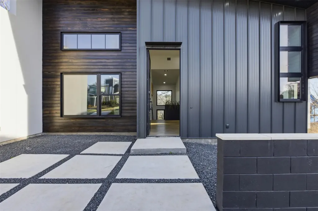 5013 Rob Scott Street Austin TX 78721