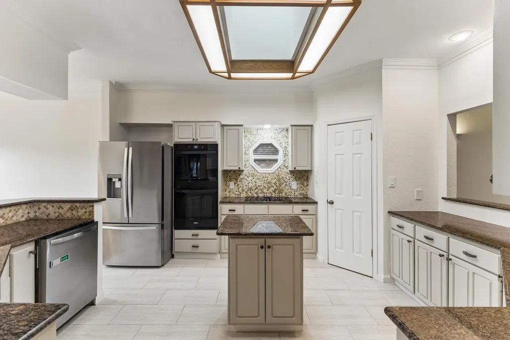 11005 Callanish Park Drive Austin TX 78750