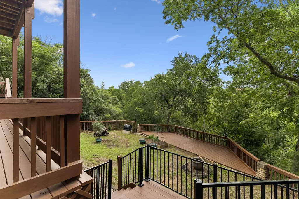 11005 Callanish Park Drive Austin TX 78750