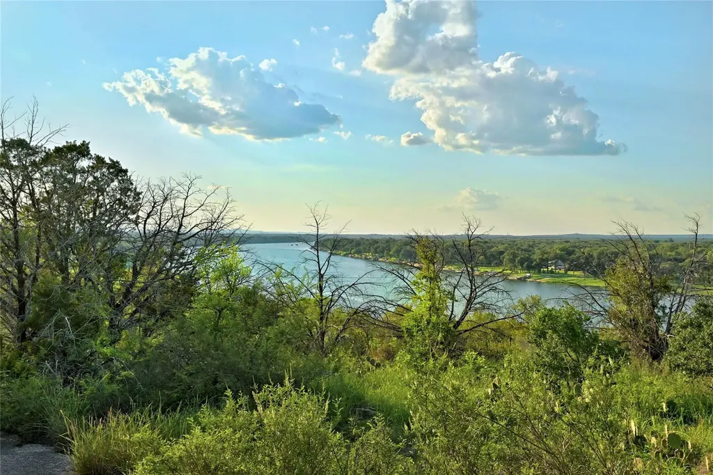 1711 W Fm 2147 Marble Falls TX 78654