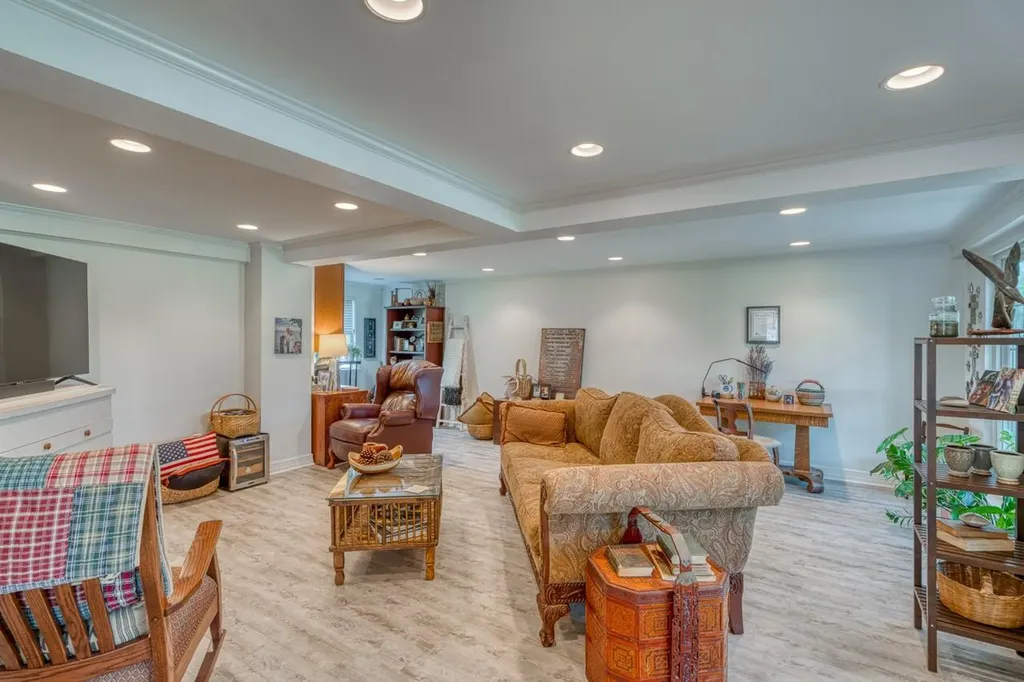 1106 N Shorewood Drive Granite Shoals TX 78654