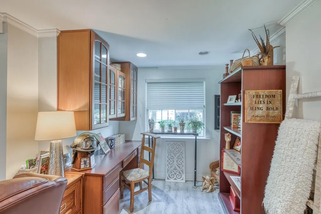 1106 N Shorewood Drive Granite Shoals TX 78654