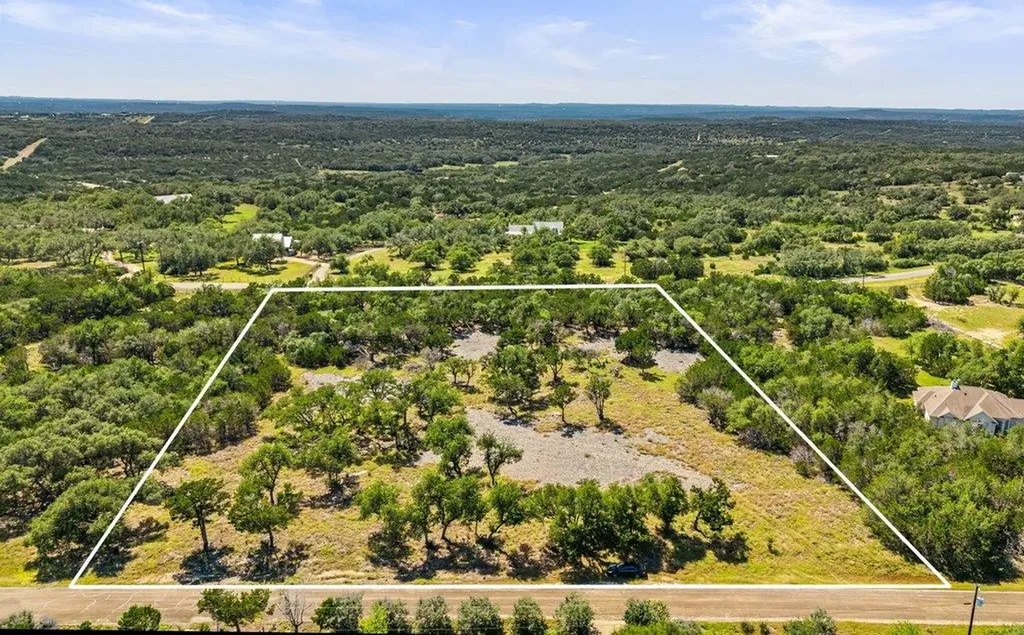 300 Stonegate Lane Dripping Springs TX 78620