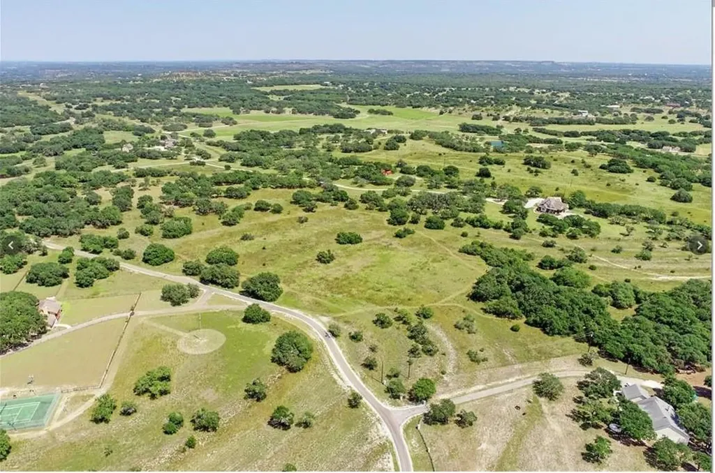 920 Crosswind Drive Blanco TX 78606