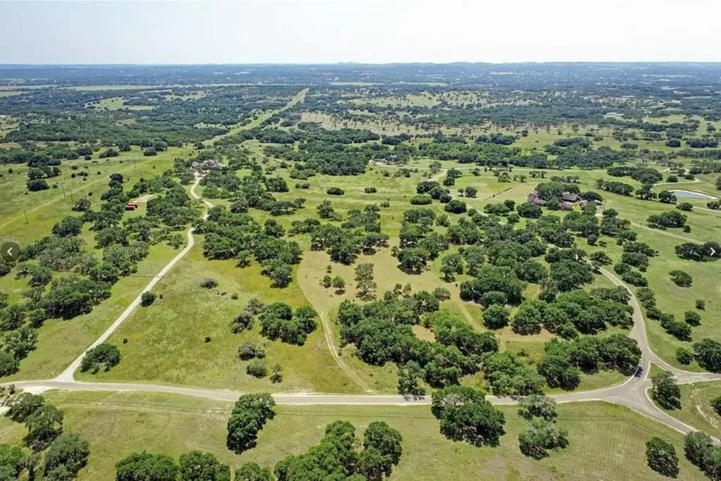 920 Crosswind Drive Blanco TX 78606