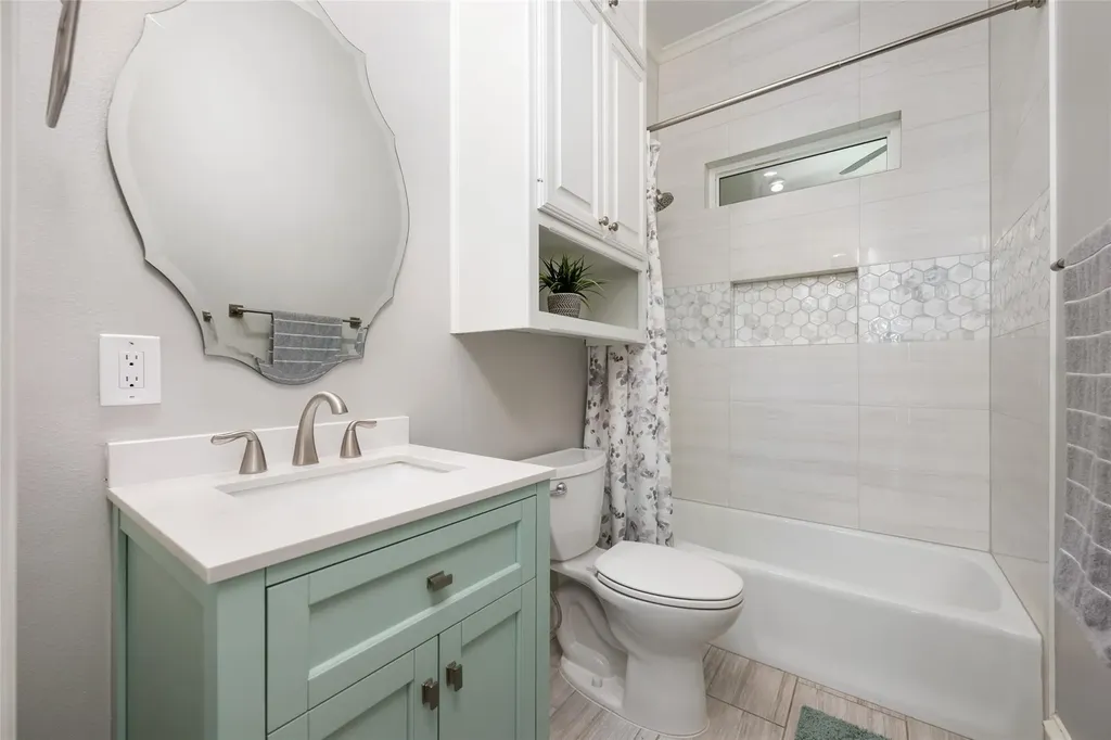 5805 Buckpasser Cove Austin TX 78746