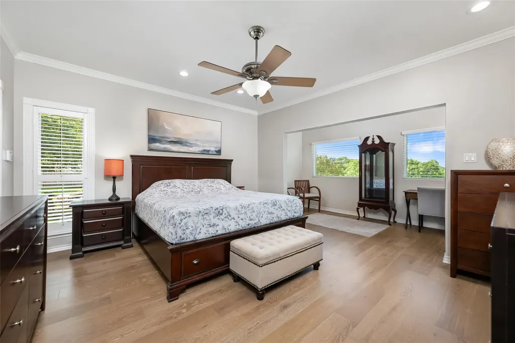 5805 Buckpasser Cove Austin TX 78746