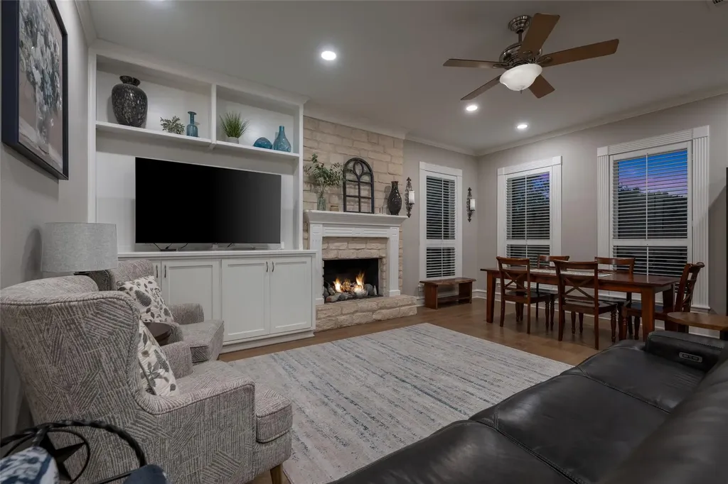 5805 Buckpasser Cove Austin TX 78746