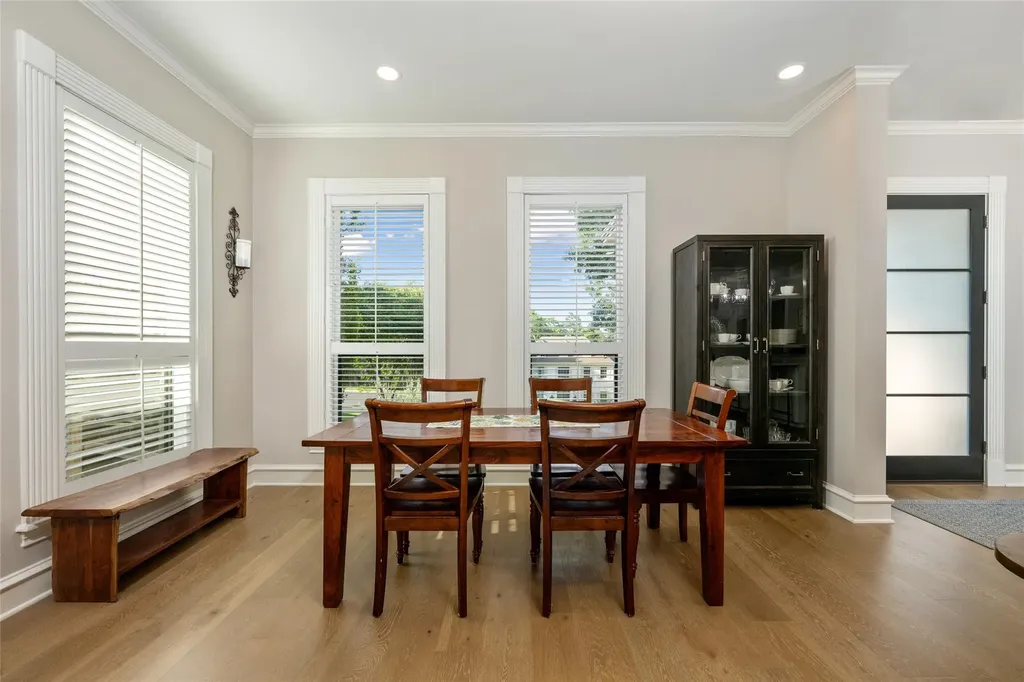 5805 Buckpasser Cove Austin TX 78746