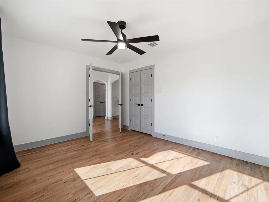 101 N Jerry Gray Blanco TX 78606