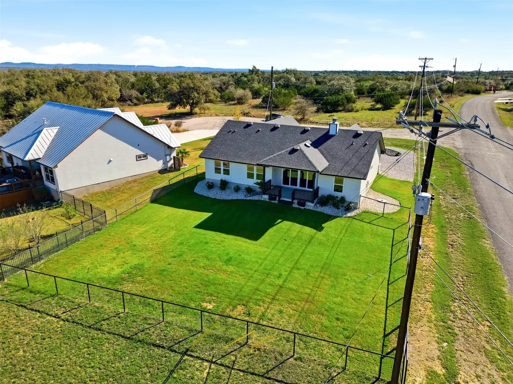 101 N Jerry Gray Blanco TX 78606