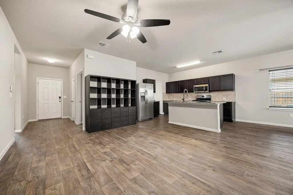 152 Cibolo Creek Drive Kyle TX 78640