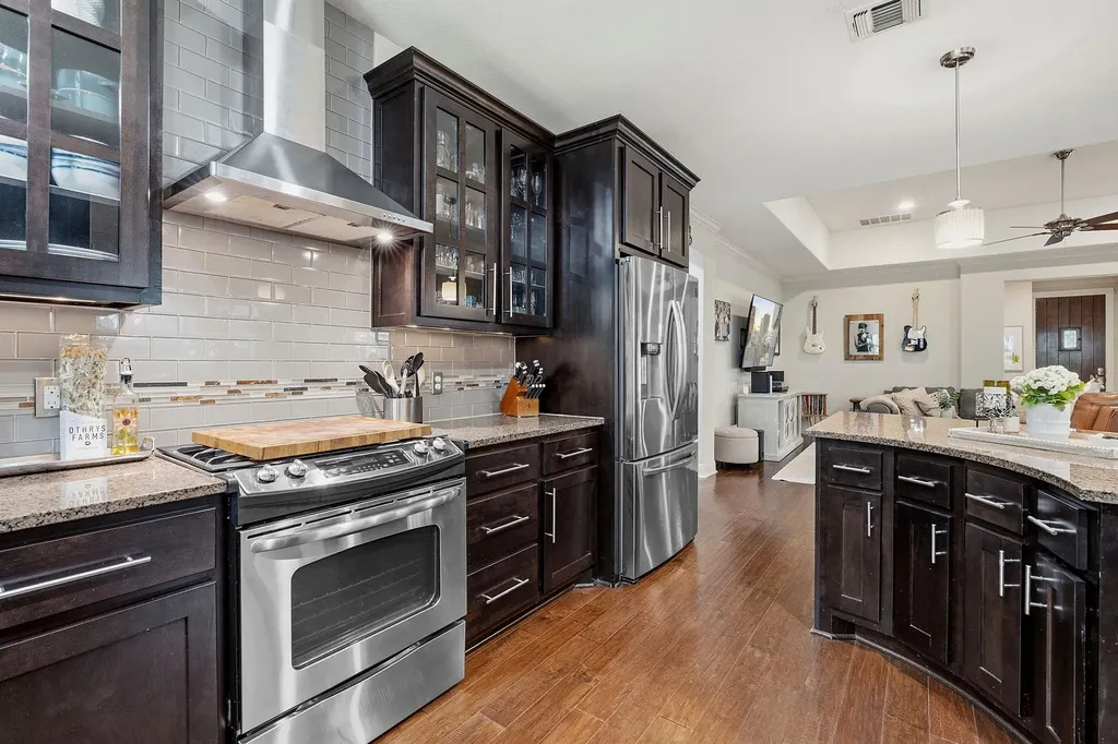 15317 Falconhead Grove Loop Austin TX 78738
