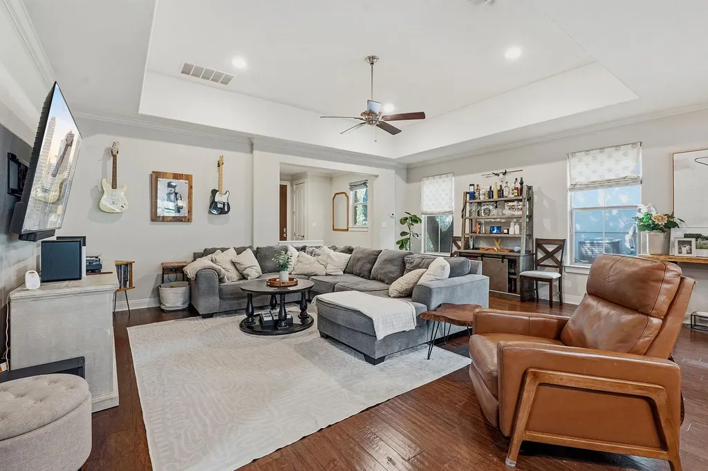 15317 Falconhead Grove Loop Austin TX 78738