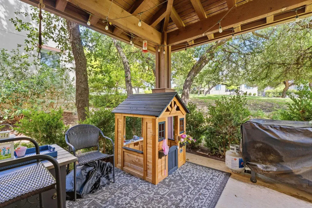 15317 Falconhead Grove Loop Austin TX 78738