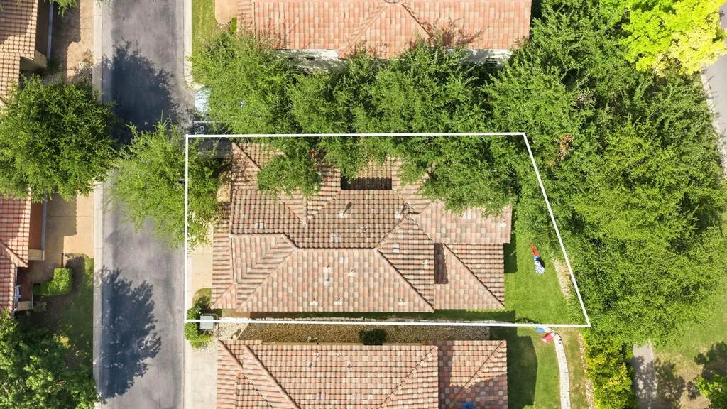 15317 Falconhead Grove Loop Austin TX 78738