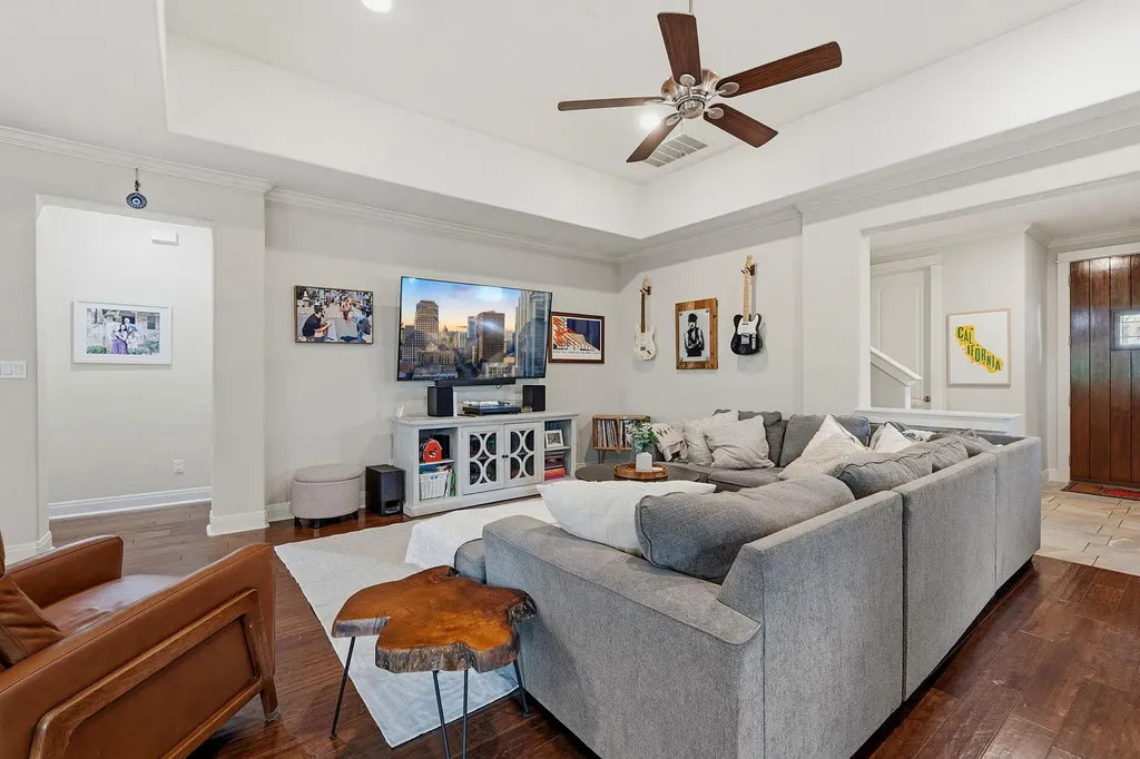 15317 Falconhead Grove Loop Austin TX 78738