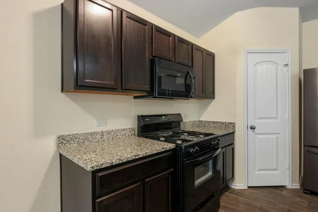 3600 Batson Drive Austin TX 78725