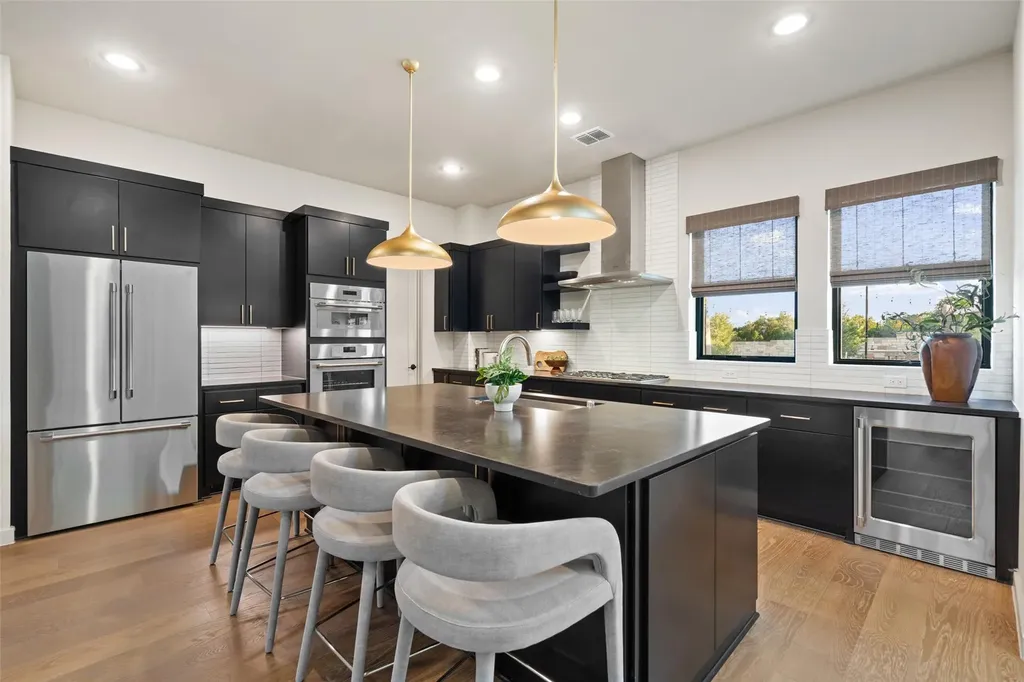 9803 Ribelin Ranch Court Austin TX 78750