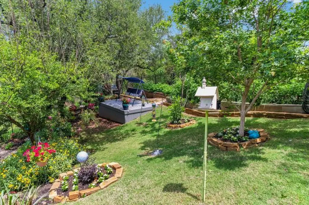 202 Big Sky Horseshoe Bay TX 78657