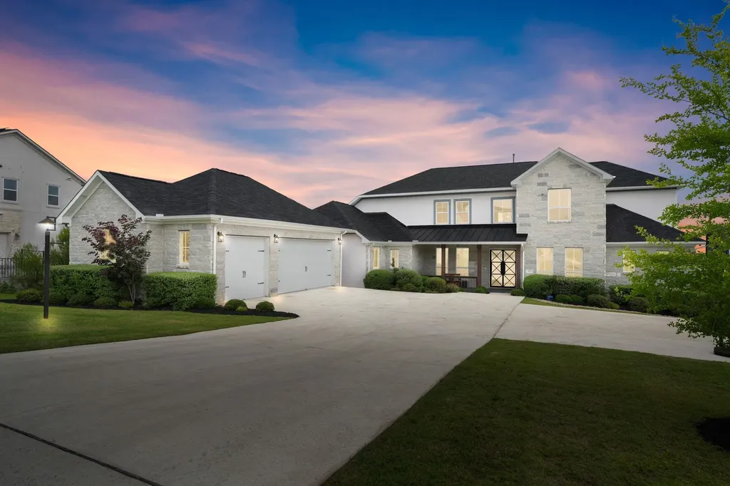 104 Lodestone Cove Austin TX 78738