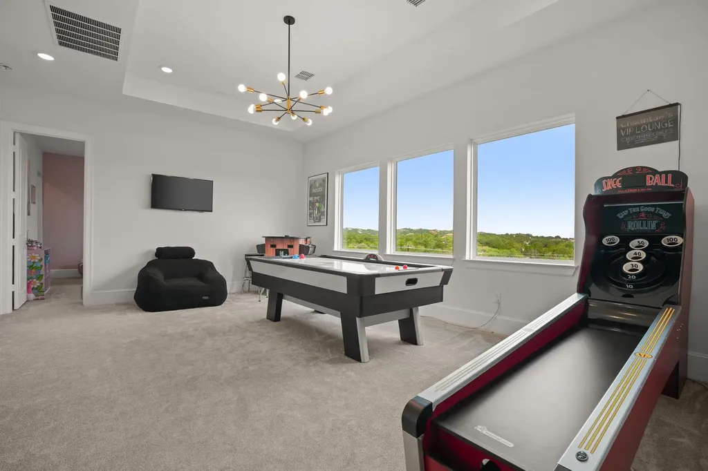 104 Lodestone Cove Austin TX 78738