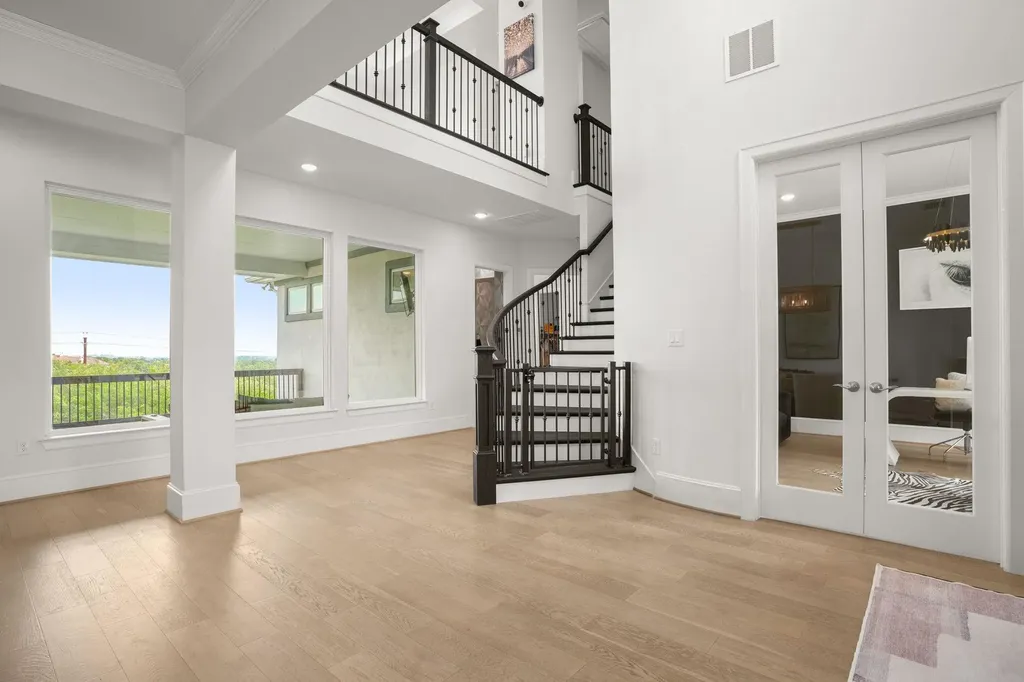 104 Lodestone Cove Austin TX 78738