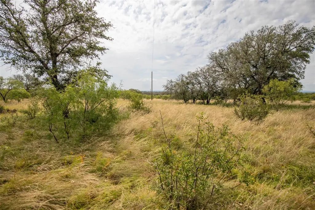 15811 W State Highway 29 Llano TX 78643