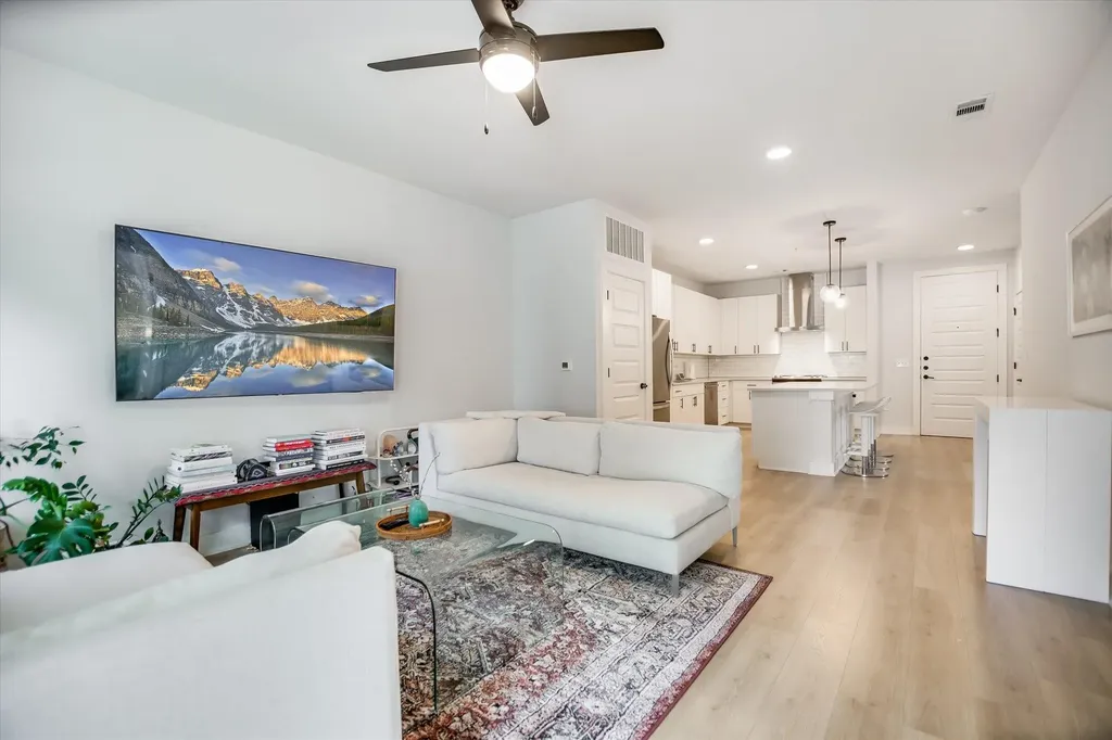 3101 Govalle Avenue Austin TX 78702