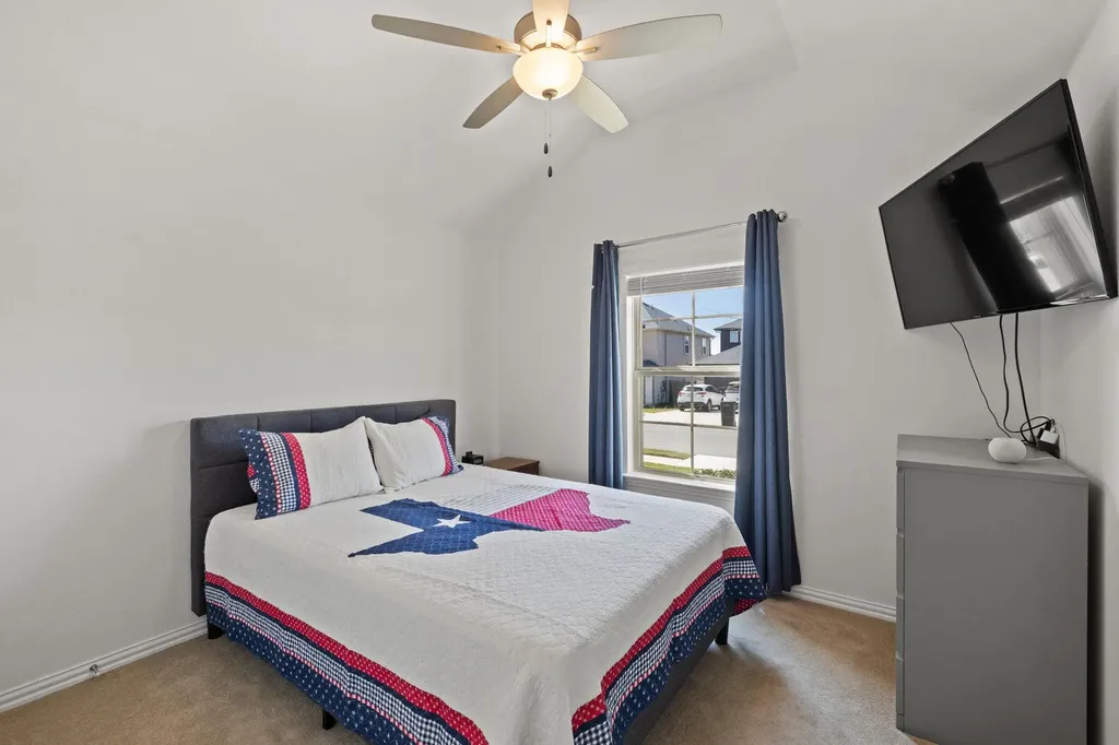 613 Sugar Cane Road Buda TX 78610