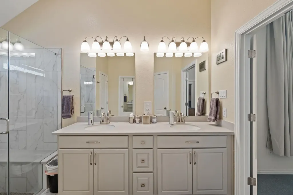 613 Sugar Cane Road Buda TX 78610